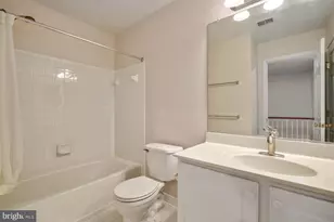 19421 Rayfield Dr, Germantown, MD 20874 - Photo 22