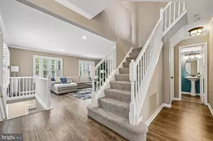 211 Ridgepoint Pl, Gaithersburg, MD 20878 - Photo 2
