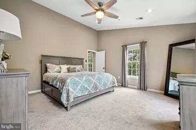 211 Ridgepoint Place, Gaithersburg, MD 20878 - Photo 16