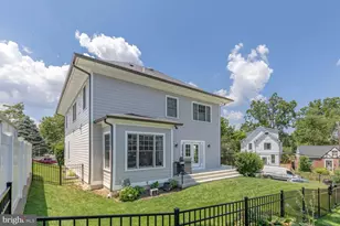 4917 Bayard Blvd, Bethesda, MD 20816 - Photo 10