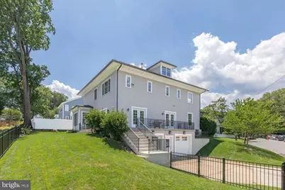 4917 Bayard Boulevard, Bethesda, MD 20816 - Photo 6