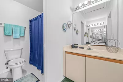 8529 Hawk Run Terrace, Gaithersburg, MD 20886 - Photo 16
