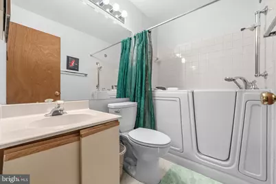 8529 Hawk Run Terrace, Gaithersburg, MD 20886 - Photo 22