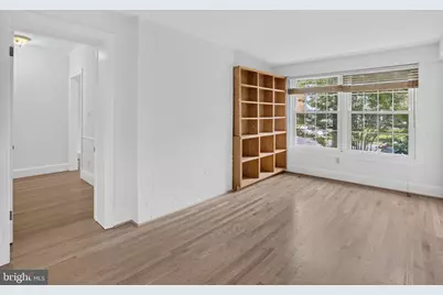 4705 Hunt Avenue, Chevy Chase, MD 20815 - Photo 10