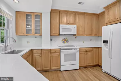 4705 Hunt Avenue, Chevy Chase, MD 20815 - Photo 4