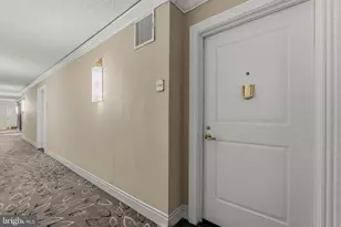 4601 N Park Ave, Chevy Chase, MD 20815 - Photo 8