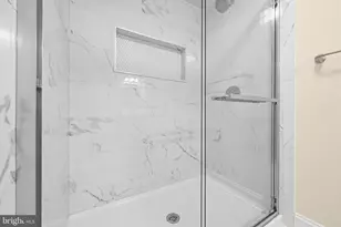 22208 Fair Garden Ln, Clarksburg, MD 20871 - Photo 46