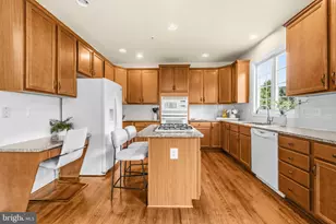 22208 Fair Garden Ln, Clarksburg, MD 20871 - Photo 12