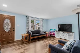 20019 Choctaw Ct, Germantown, MD 20876 - Photo 2