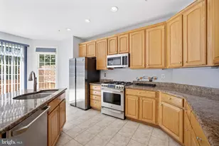 19829 Celebration Way, Germantown, MD 20874 - Photo 6