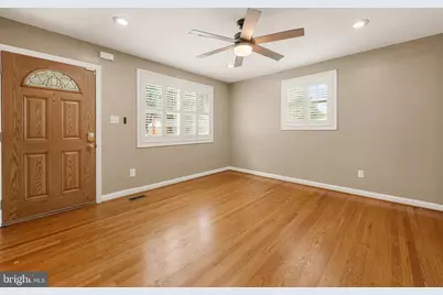 11809 Timber Lane, Rockville, MD 20852 - Photo 8