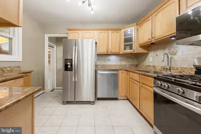 11809 Timber Lane, Rockville, MD 20852 - Photo 2