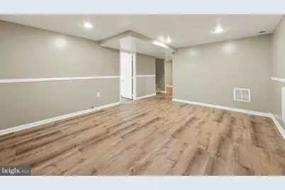 11809 Timber Lane, Rockville, MD 20852 - Photo 16