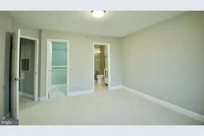 5705 Chapman Mill #150, North Bethesda, MD 20852 - Photo 6