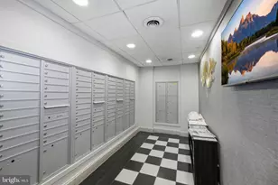 8315 N Brook Ln, Bethesda, MD 20814 - Photo 28