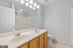 13037 Bridger Dr, Germantown, MD 20874 - Photo 20