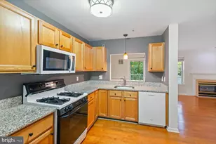 13037 Bridger Dr, Germantown, MD 20874 - Photo 12
