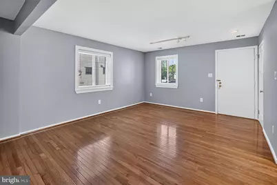 8923 Battery Place #24, Bethesda, MD 20814 - Photo 6