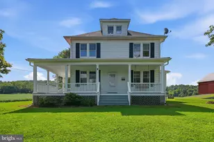 22422 Whites Ferry Rd, Dickerson, MD 20842 - Photo 2