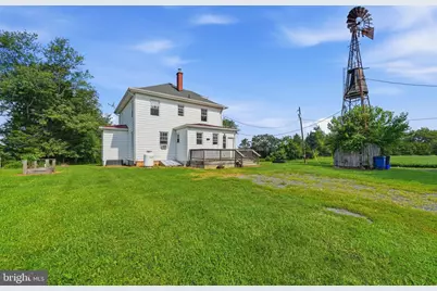 22422 Whites Ferry Road, Dickerson, MD 20842 - Photo 14