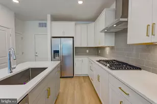 16108 Frederick Rd, Rockville, MD 20850 - Photo 12