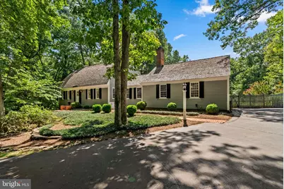 22524 Griffith Drive, Gaithersburg, MD 20882 - Photo 2