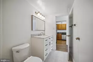5225 Pooks Hill Rd, Bethesda, MD 20814 - Photo 14
