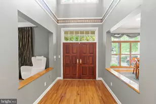 7016 Winterberry Ln, Bethesda, MD 20817 - Photo 4