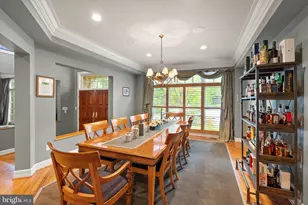 7016 Winterberry Ln, Bethesda, MD 20817 - Photo 10