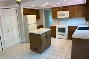 12617 Falconbridge Dr, North Potomac, MD 20878 - Photo 16