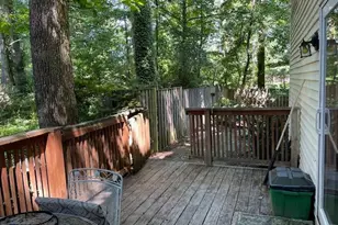 1117 Wildpark Ave, Gaithersburg, MD 20879 - Photo 32