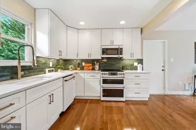 14652 Woonsockett Drive, Silver Spring, MD 20905 - Photo 10