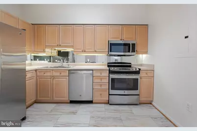 3005 S Leisure World Boulevard #423, Silver Spring, MD 20906 - Photo 18