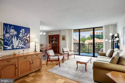 118 Monroe Street #304, Rockville, MD 20850 - Photo 4