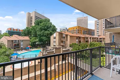 118 Monroe Street #304, Rockville, MD 20850 - Photo 22