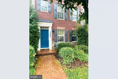 12615 Horseshoe Bend Circle, Clarksburg, MD 20871 - Photo 2