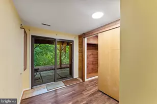 10719 Mist Haven Terrace, Rockville, MD 20852 - Photo 34
