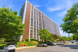 11801 Rockville Pik, Rockville, MD 20852 - Photo 2