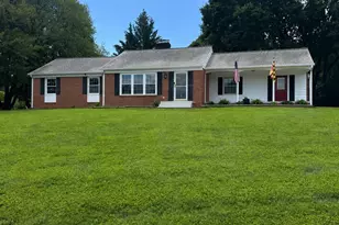 24100 Doreen Dr, Gaithersburg, MD 20882 - Photo 1