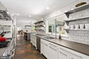 6717 Michaels Dr, Bethesda, MD 20817 - Photo 24