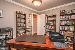 8804 Walnut Hill Rd, Chevy Chase, MD 20815 - Photo 30