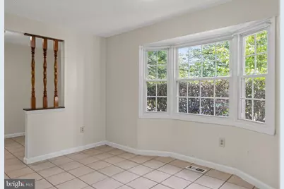 7525 Weatherby Drive, Rockville, MD 20855 - Photo 10