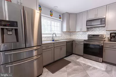 18211 Smoke House Court, Germantown, MD 20874 - Photo 14