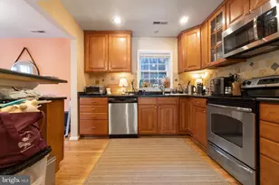 4852 Bradley Blvd, Chevy Chase, MD 20815 - Photo 4