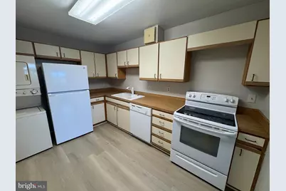 15101 Interlachen Drive #1-1002, Silver Spring, MD 20906 - Photo 6