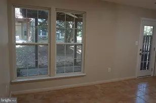 20601 Duck Pond Pl, Germantown, MD 20874 - Photo 6
