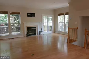 20601 Duck Pond Pl, Germantown, MD 20874 - Photo 10
