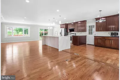14204 Woodcrest Drive, Rockville, MD 20853 - Photo 10