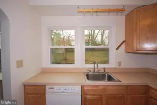 9105 Wire Ave, Silver Spring, MD 20901 - Photo 10