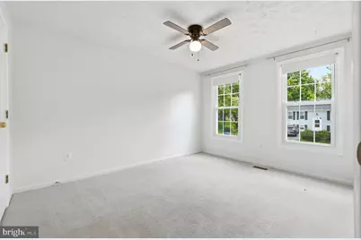18007 Silver Leaf Drive, Gaithersburg, MD 20877 - Photo 32